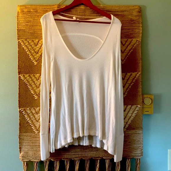 We the free white long sleeve - Picture 1 of 4